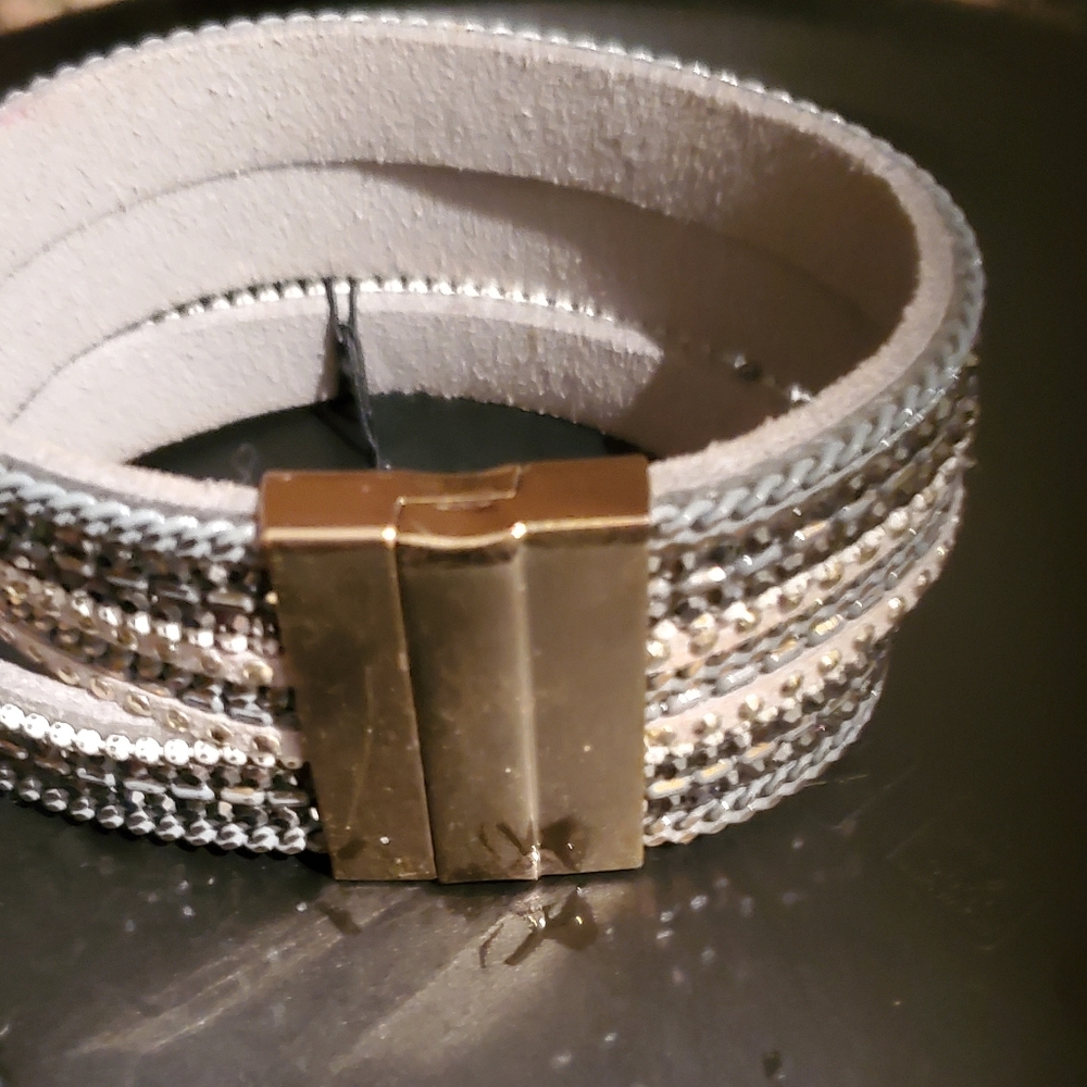 Braclet - Picture 2 of 2